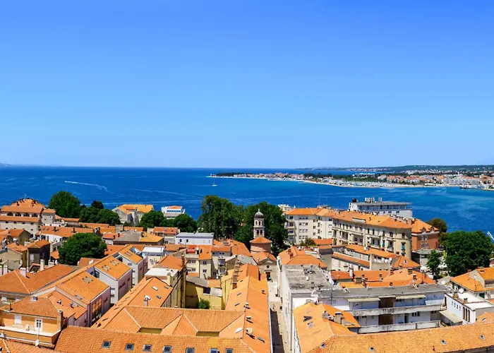 Srecko By Guide Villa